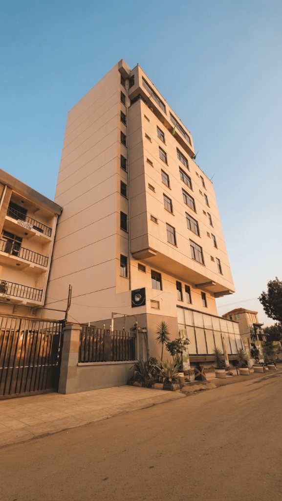 Gwbv Luxury Guesthouse building exterior in Sarbet